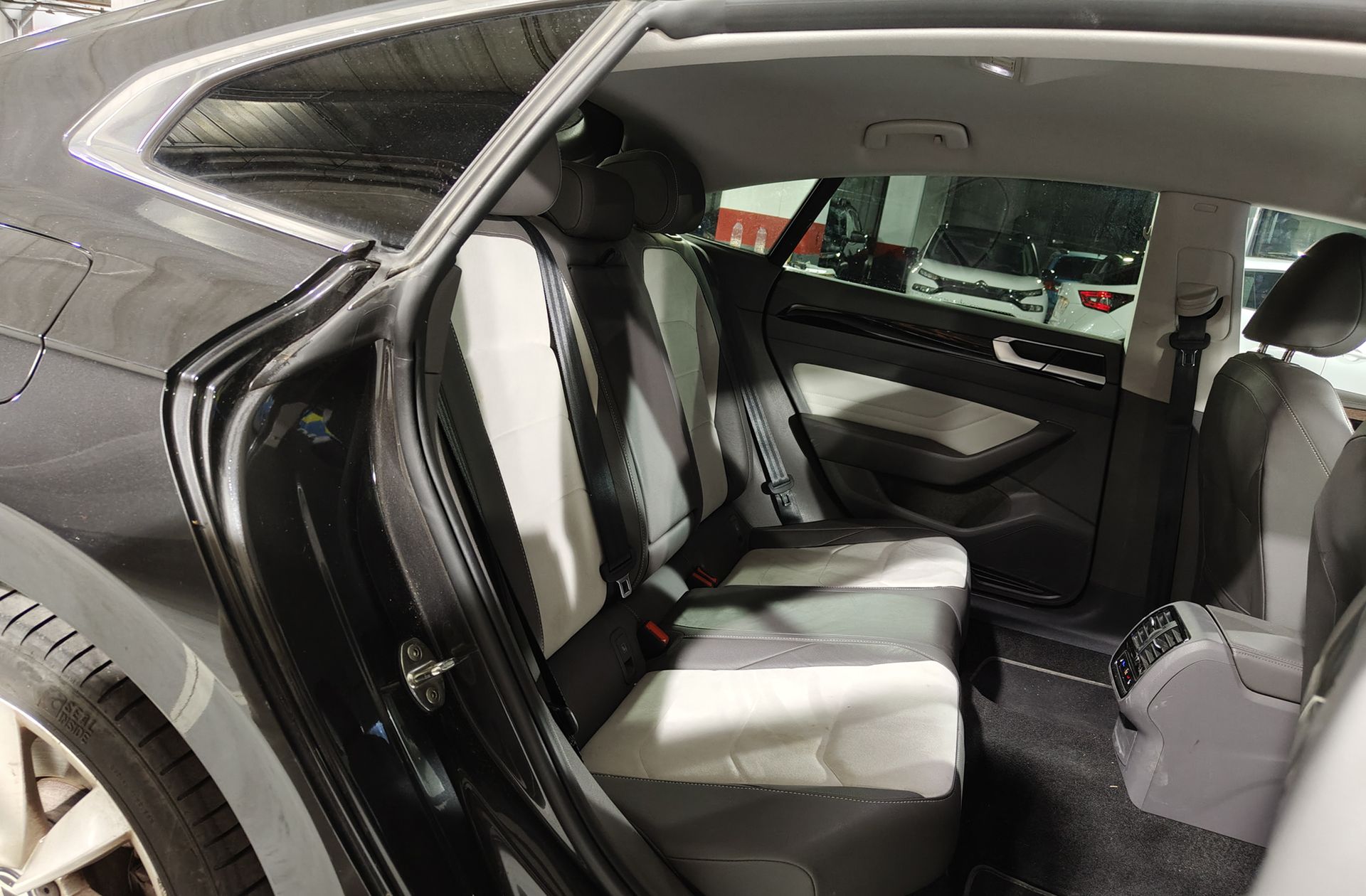 Volkswagen Arteon Elegance eHybrid 1.4 TSI DSG - foto 16
