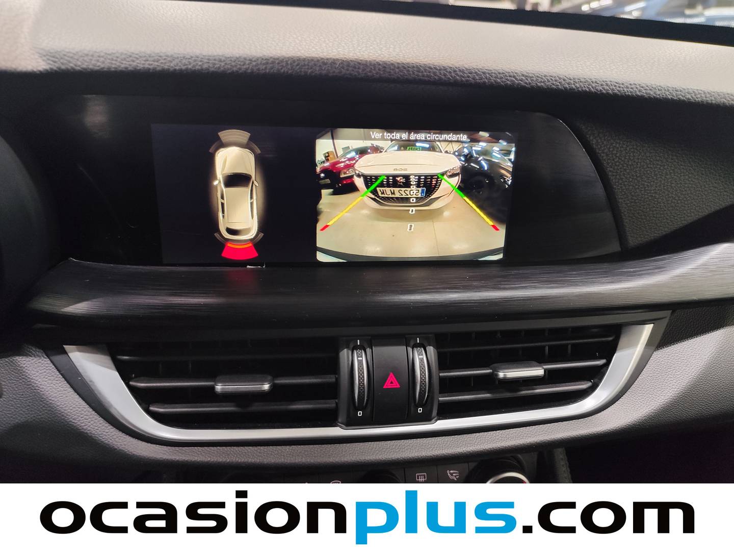 Equipamiento del Alfa Romeo Stelvio Alfa Romeo Stelvio 2.2 Diésel Super RWD (180 CV)