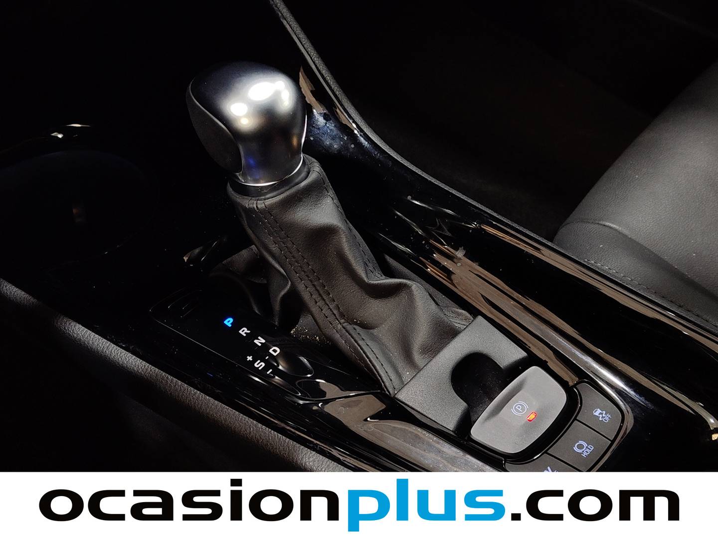 Toyota C-HR Toyota C-HR 180H Advance (184 CV) de segunda mano