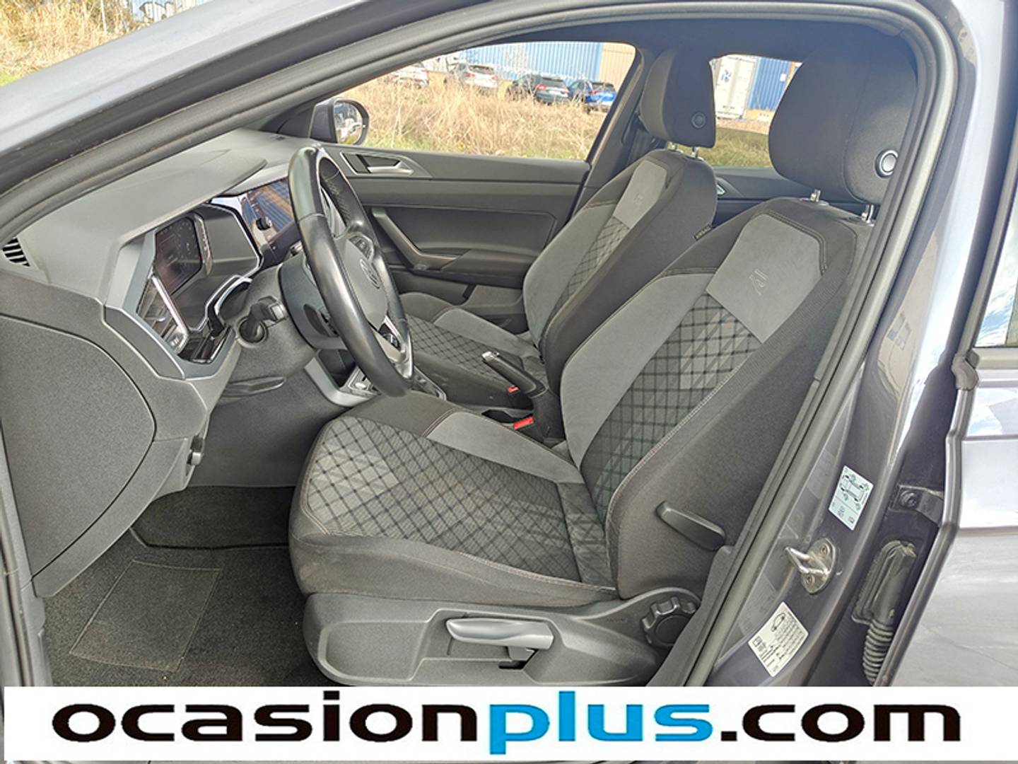 Foto Volkswagen Taigo Volkswagen Taigo R-Line 1.0 TSI  (110 CV) DSG