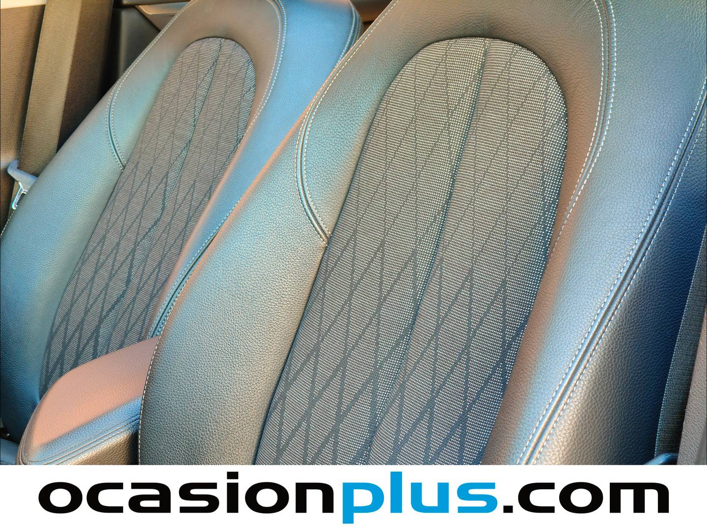 Equipamiento del BMW X1 BMW X1 xDrive20d (190 CV)