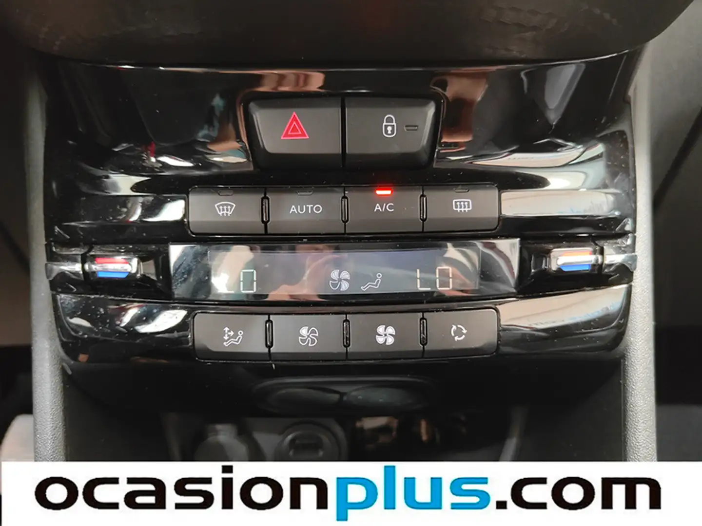 Foto Peugeot 2008 Peugeot 2008 BlueHDi 120 S&S Allure (120 CV)