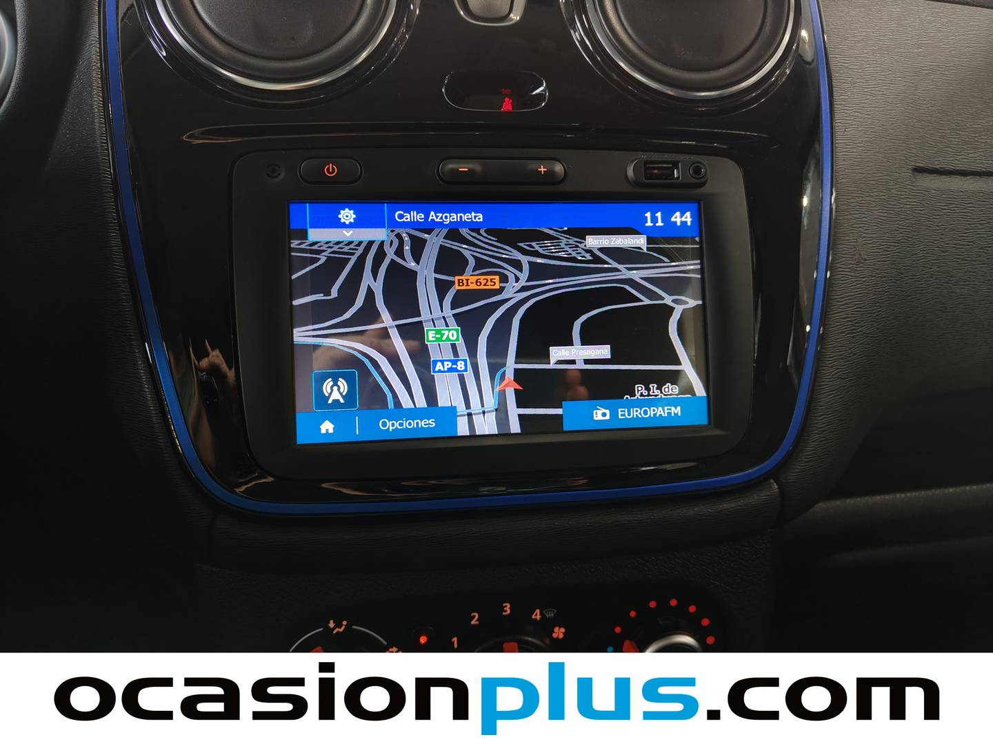 Extras y acabados del Dacia Lodgy Dacia Lodgy SL Aniversario Blue dCi (115 CV)
