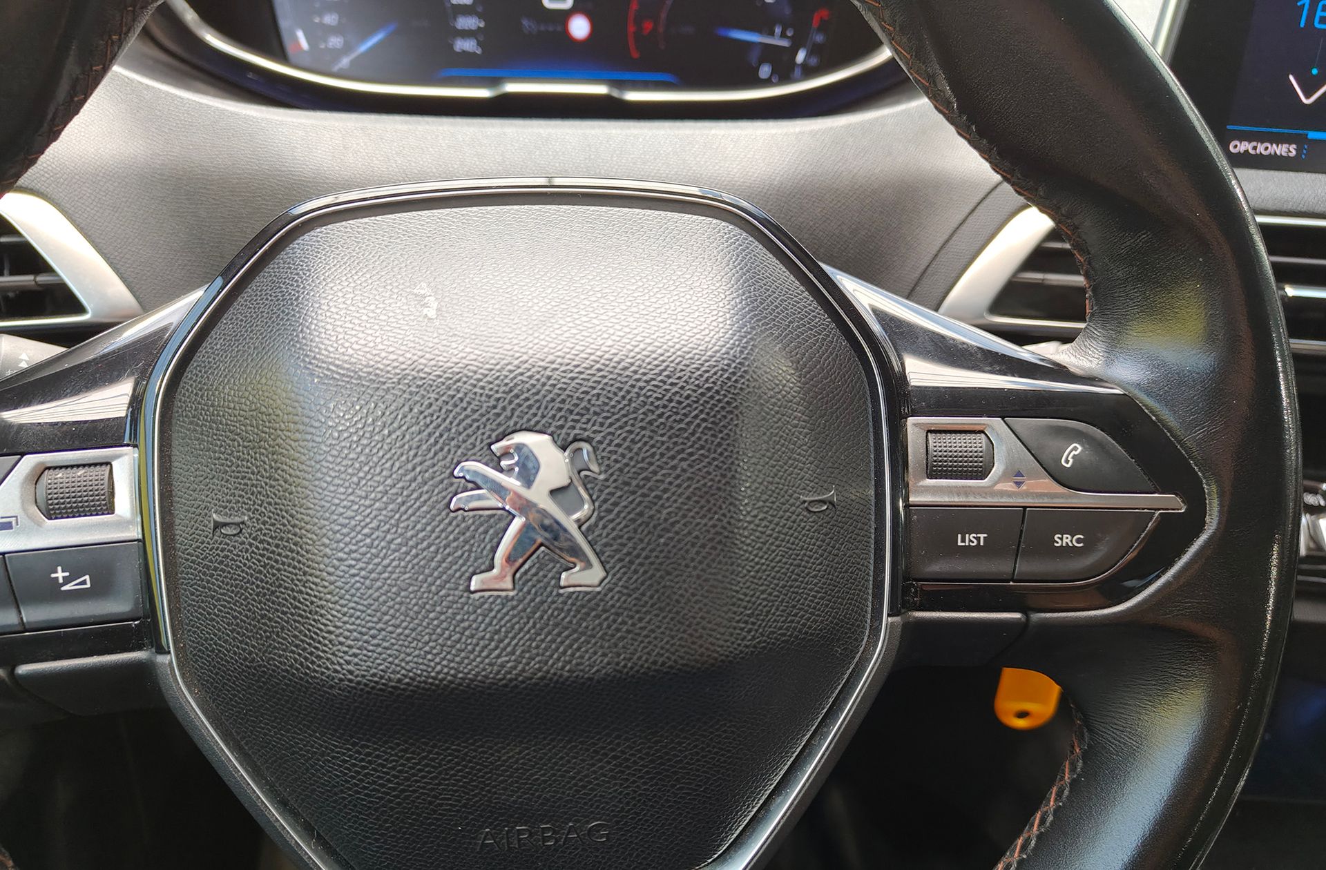 Peugeot 3008 PureTech 130 Active - foto 25