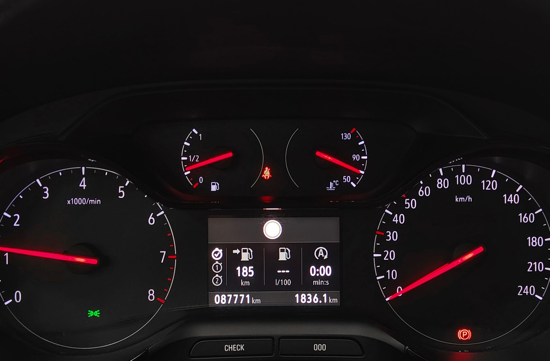 Opel Grandland 1.2 Turbo Selective - foto 30