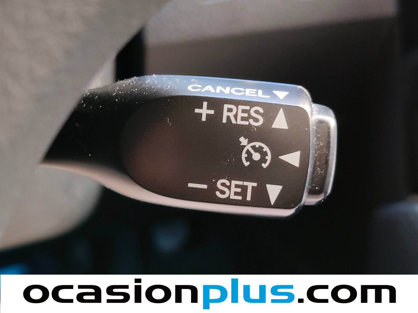 Paquetes del Toyota Auris Toyota Auris 1.8 140H Hybrid Feel! (136 CV)