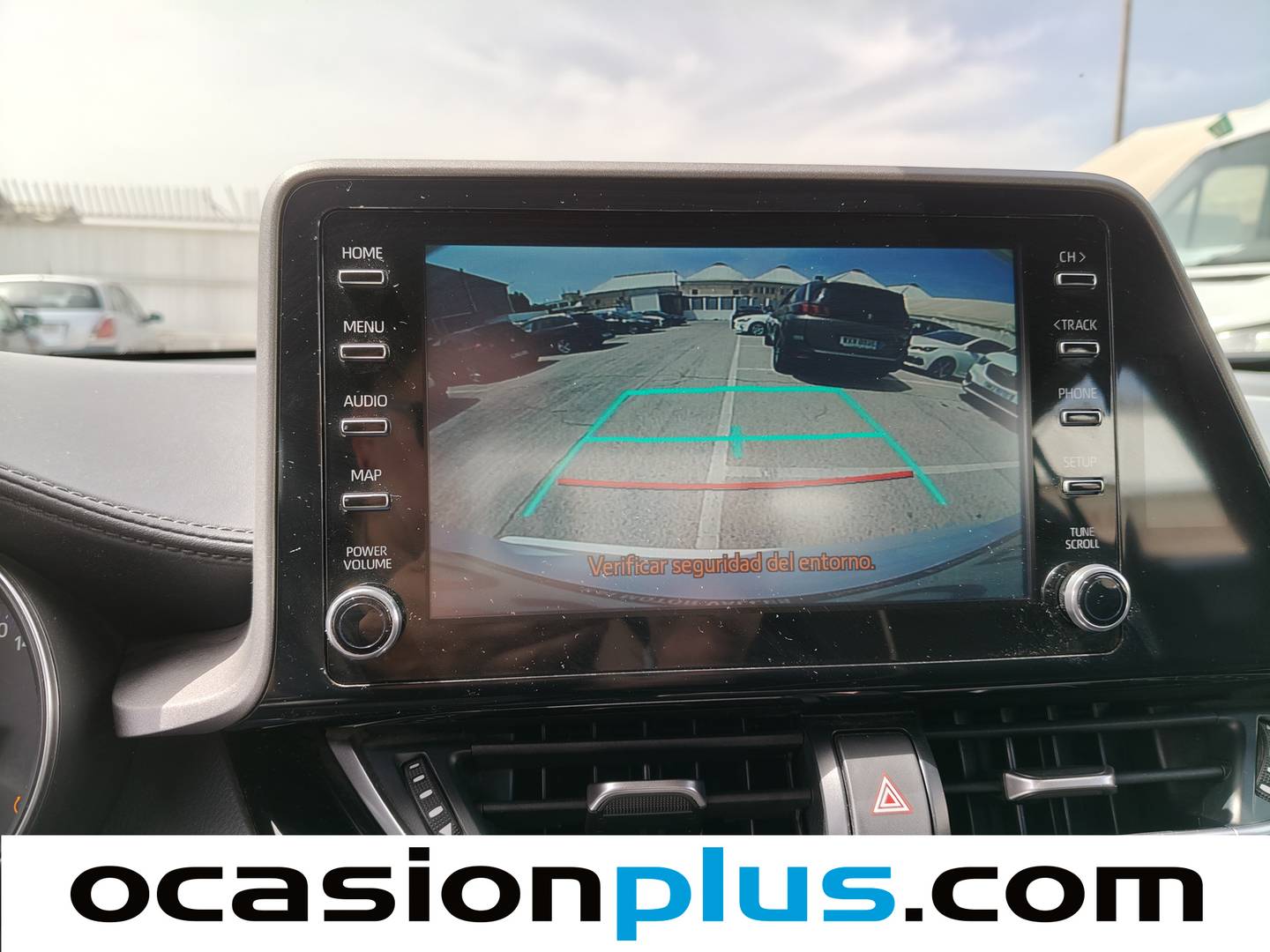 Equipamiento del Toyota C-HR Toyota C-HR 1.8 125H Active (122 CV)