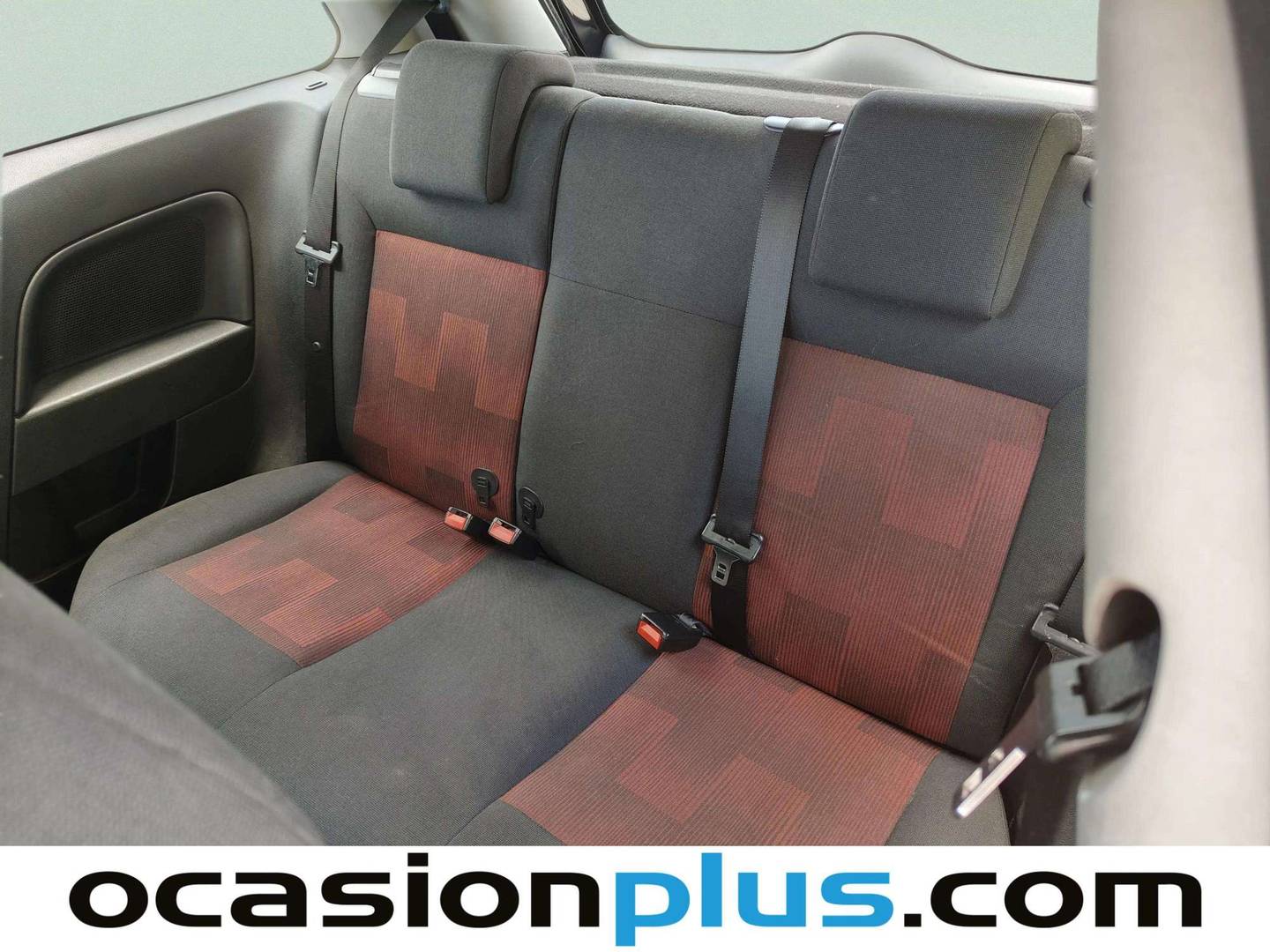Foto asientos traseros Ford Fiesta Ford Fiesta 1.6 TDCi Coupé Trend (90 CV)
