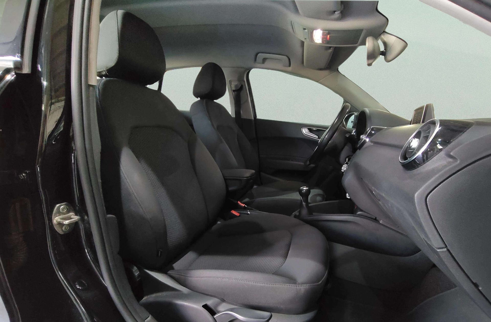 Audi A1 Sportback Adrenalin 1.6 TDI S-Line - foto 19