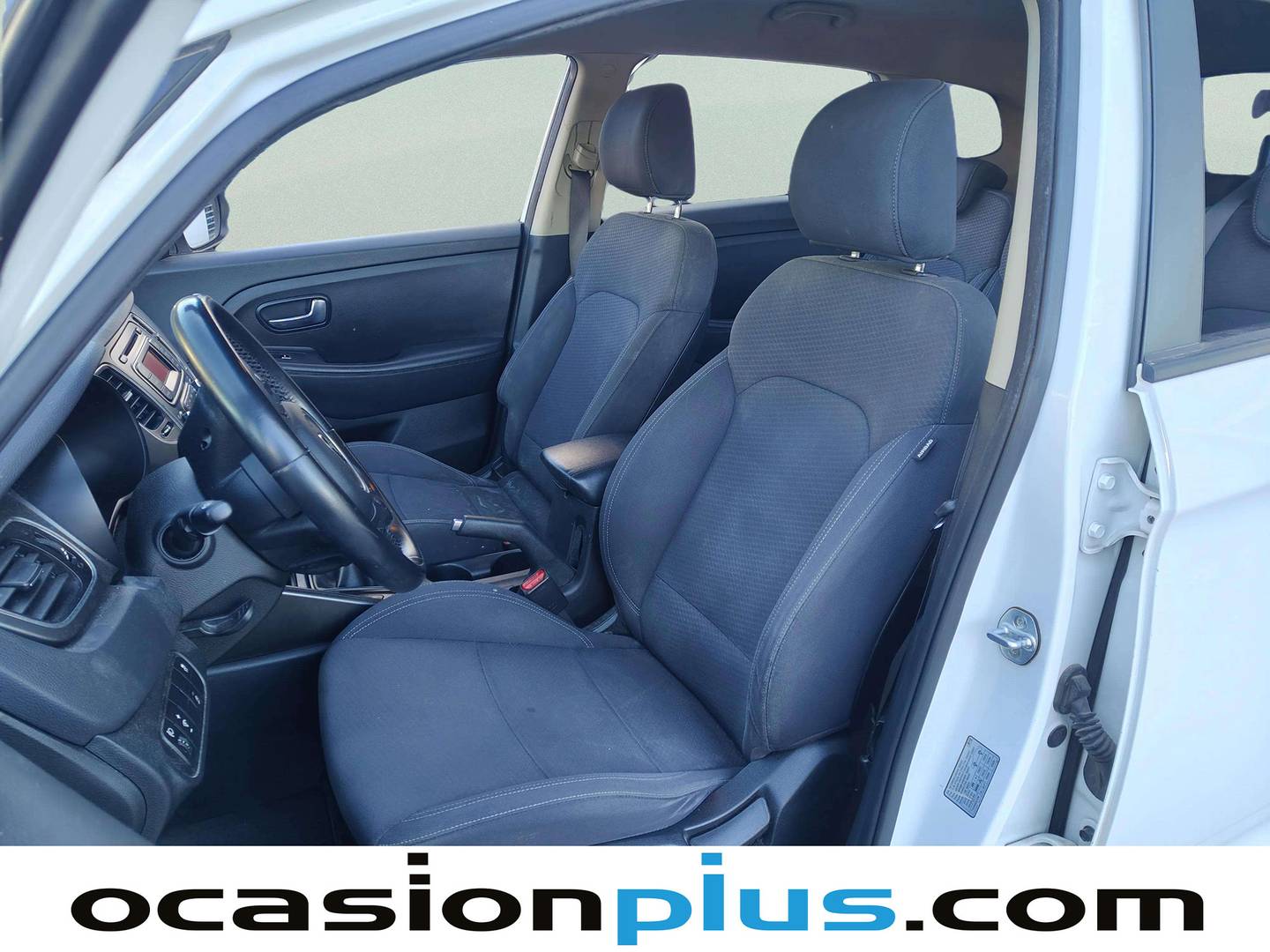 Foto KIA Carens Kia Carens 1.7 CRDi VGT Concept Eco-Dynamics (115 CV) 7 Plazas