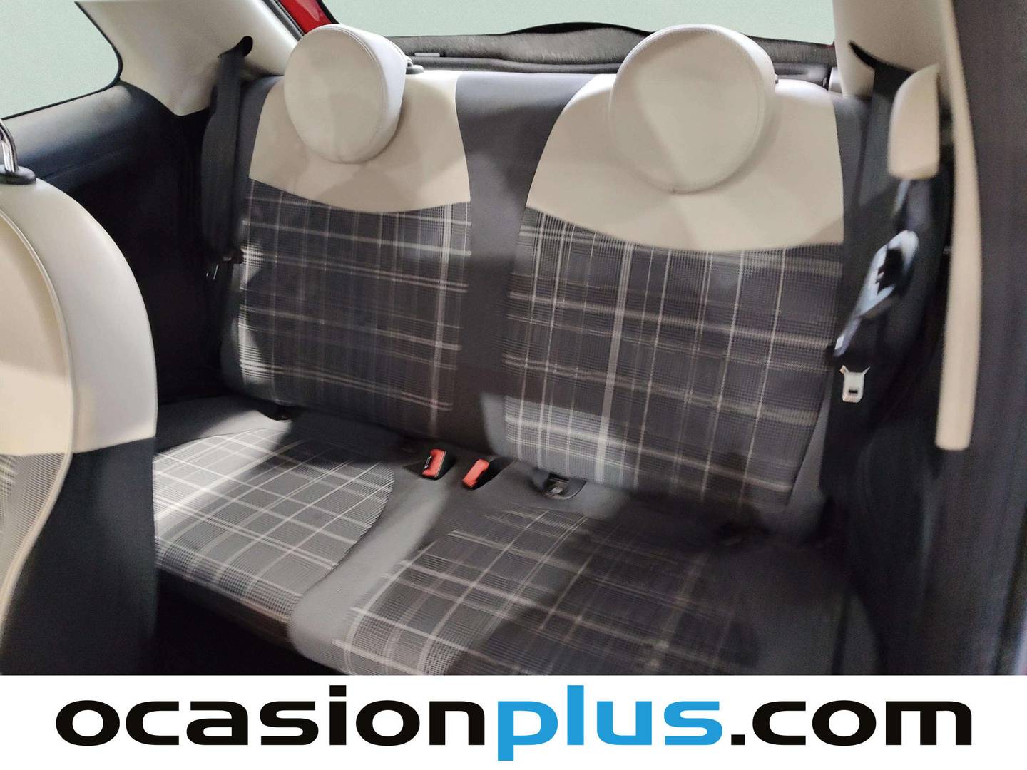 Foto asientos traseros Fiat 500 Fiat 500 1.2 8v Lounge (69 CV)