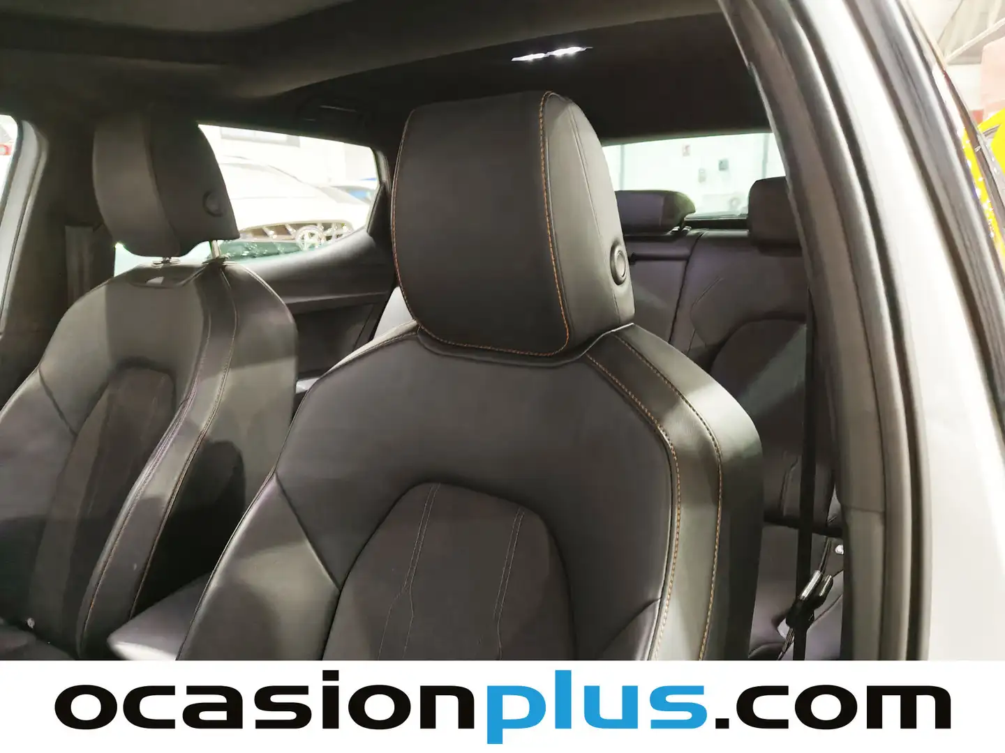 Foto Cupra León CUPRA León 1.5 eTSI DSG (150 CV)