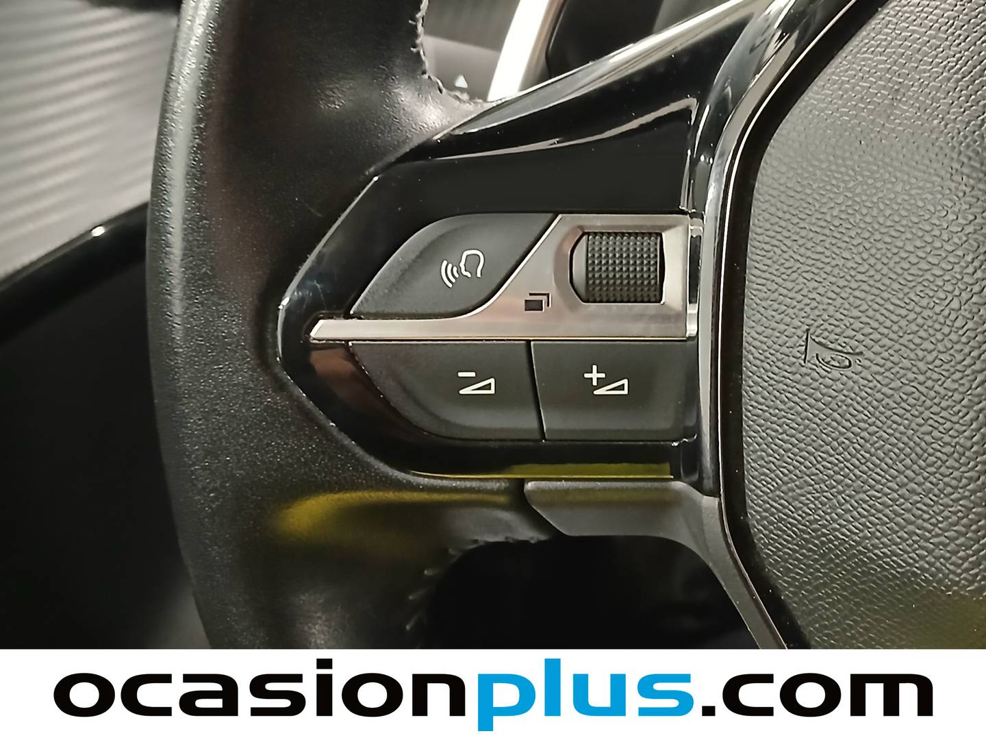 Foto Peugeot 208 Peugeot 208 PureTech 100 Allure Pack EAT8 (100 CV)