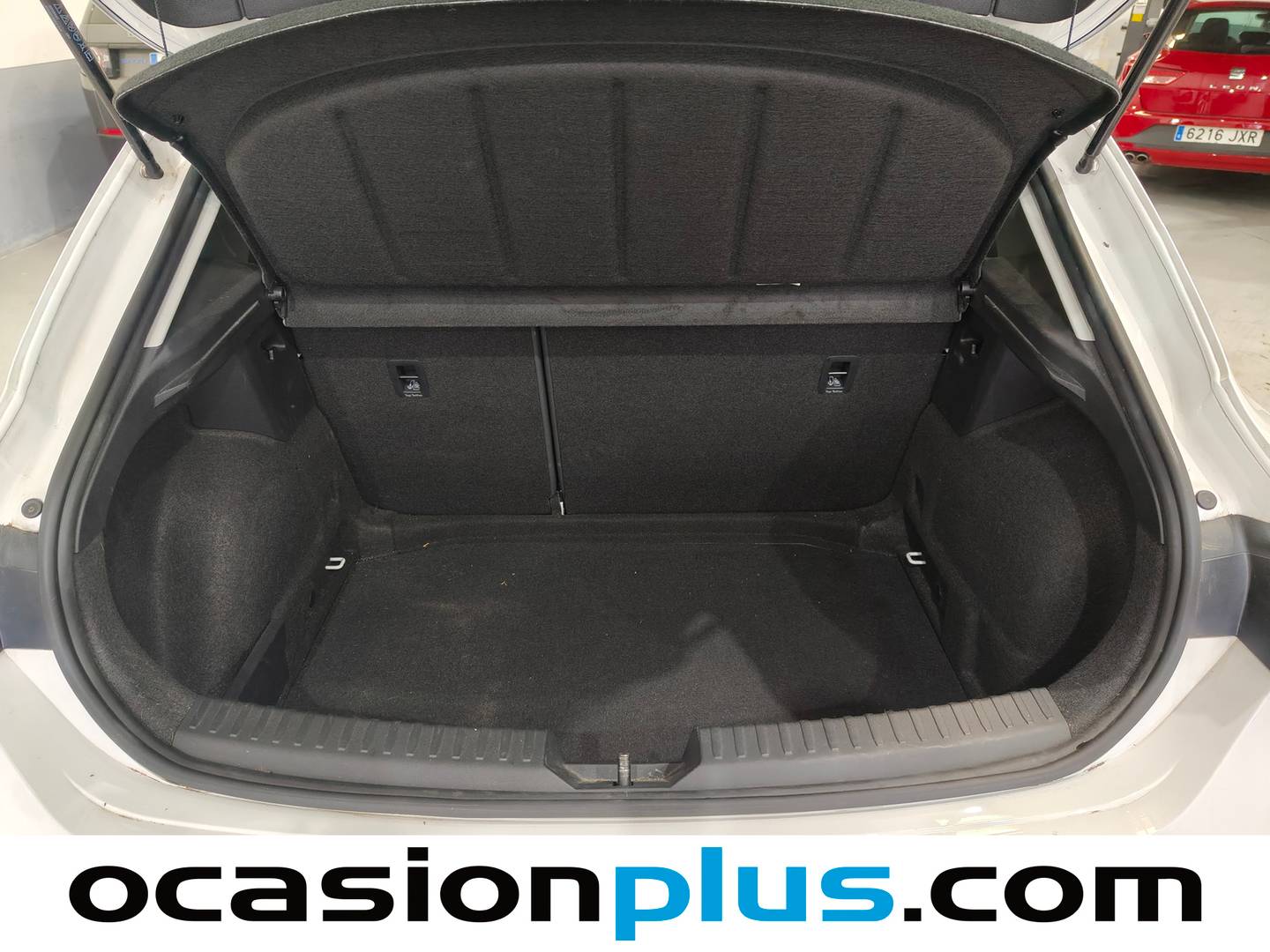 Fotos maletero Seat León Seat León 1.0 TSI S&S Style Go S (110 CV)