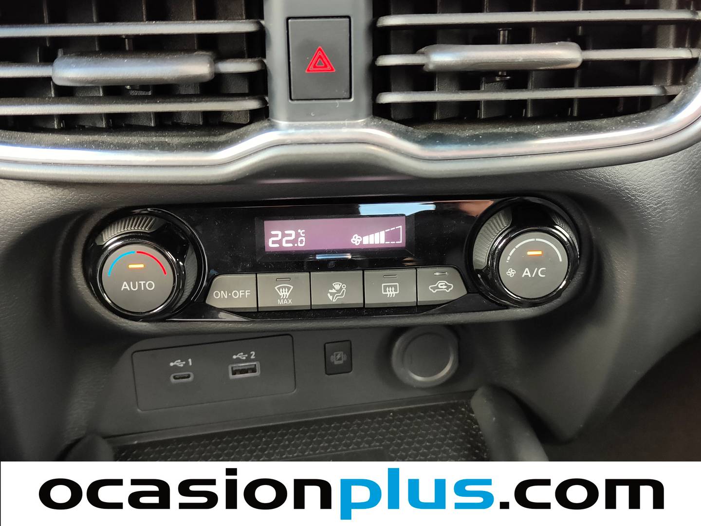 Foto Nissan JUKE Nissan Juke DIG-T N-Connecta 4x2 DCT (114 CV)