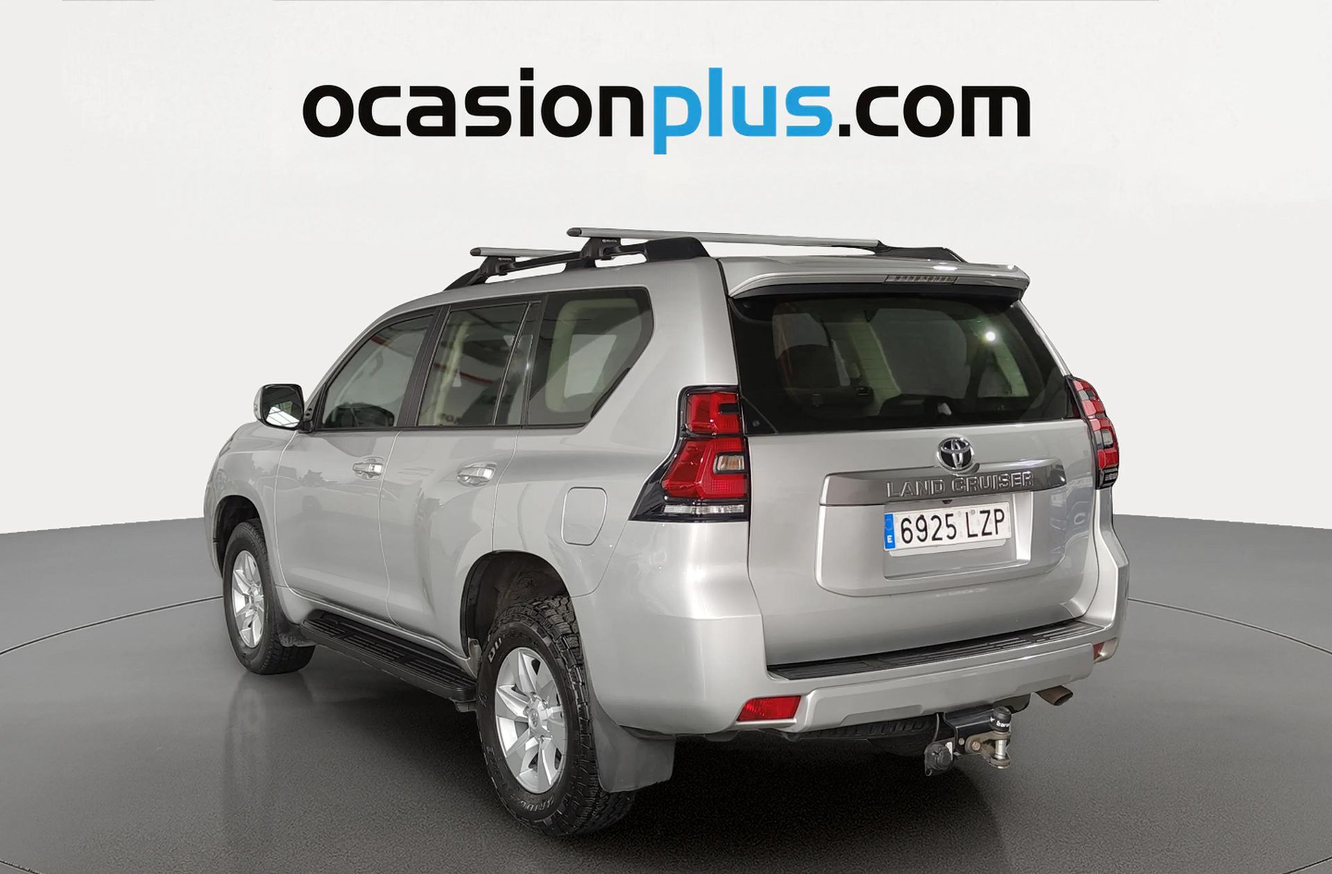 Toyota Land Cruiser 2.8 D-4D VX 7 plazas - foto 3