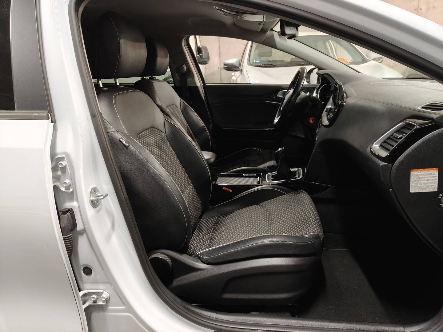 KIA XCeed KIA XCeed 1.5 MHEV iMT Tech (160 CV) km 0