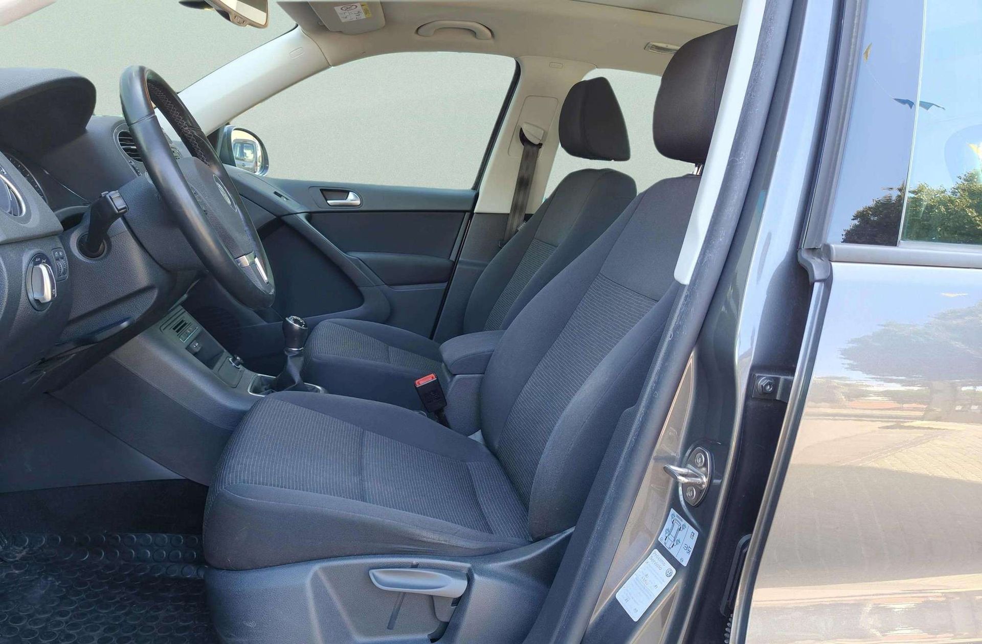 Volkswagen Tiguan T1 2.0 TDI 4x2 - foto 11
