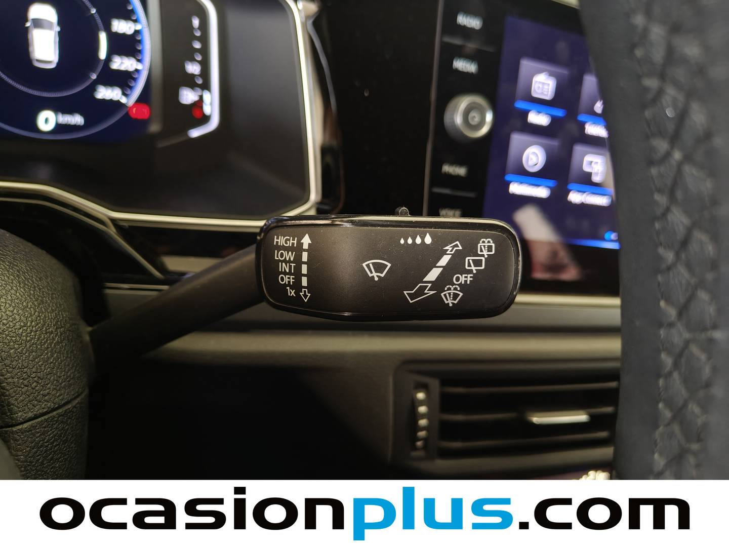 Foto Volkswagen Taigo Volkswagen Taigo R-Line 1.0 TSI (110 CV)