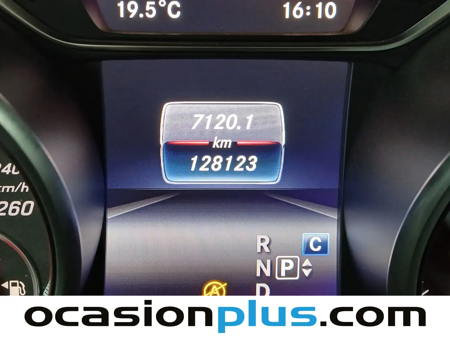 Foto Mercedes GLA Mercedes-Benz GLA 220 d 4Matic (177 CV) Pack AMG