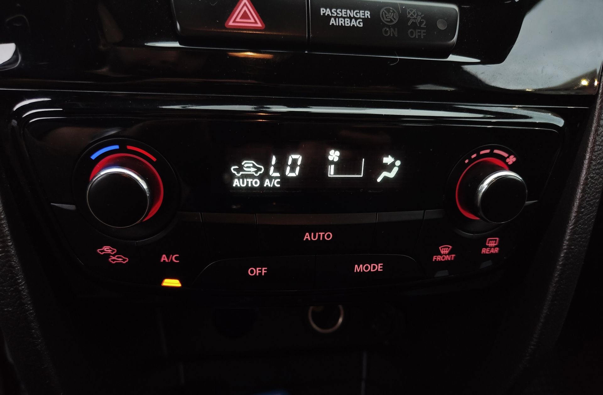 Suzuki Vitara 1.6 VVT GLX - foto 28