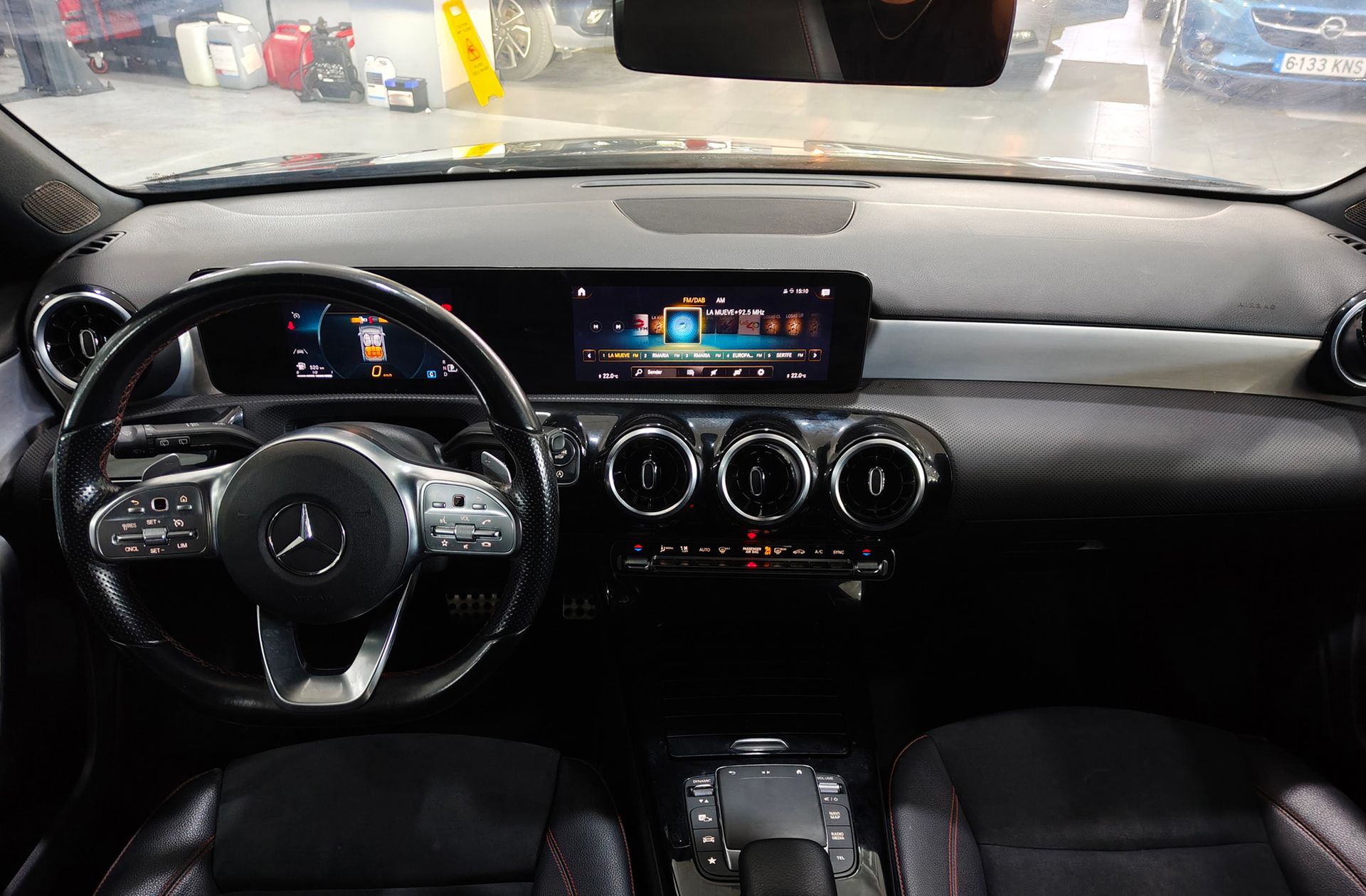 Mercedes-Benz Clase A 200 Pack AMG - foto 6