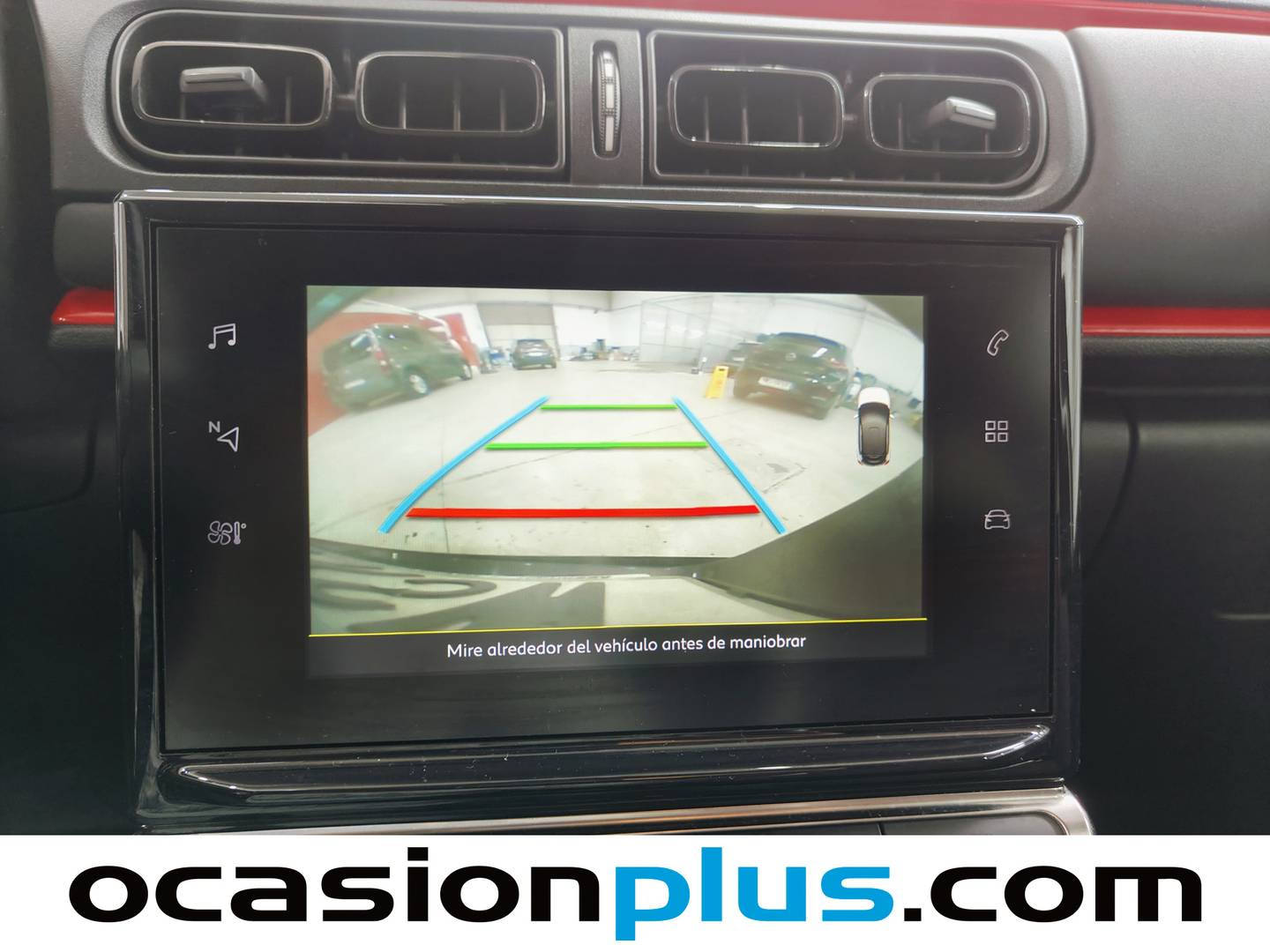 Equipamiento del Citroën C3 Citroën C3 PureTech 110 S&S Shine EAT6 (110 CV)