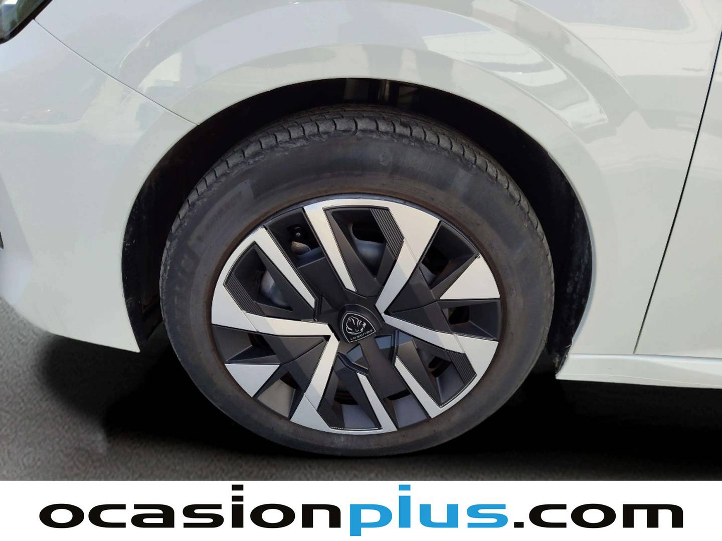 Peugeot 208 Peugeot 208 Style Hybrid 100 eDCS6 (100 CV) al mejor precio