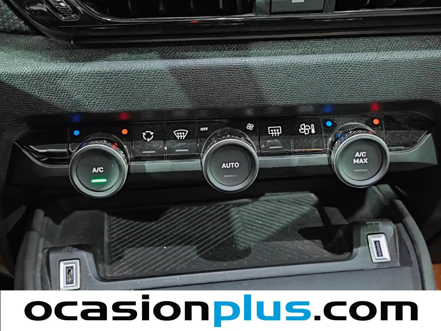 Foto Citroën C4 Citroen C4 PureTech 130 S&S 6v Feel Pack (130 CV)