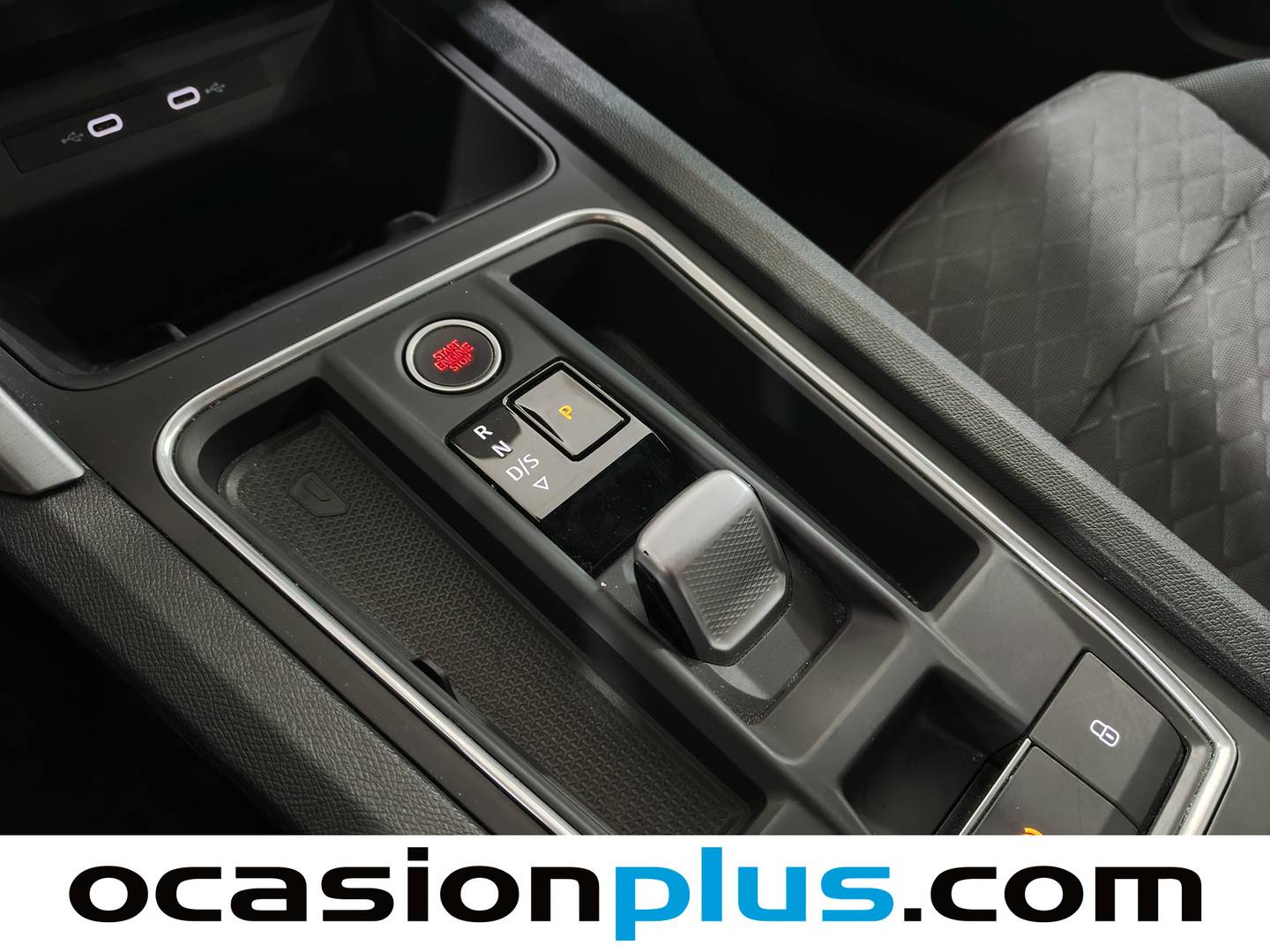 Seat León Seat León 1.0 eTSI S&S FR 25 Aniversario DSG (110 CV) de segunda mano