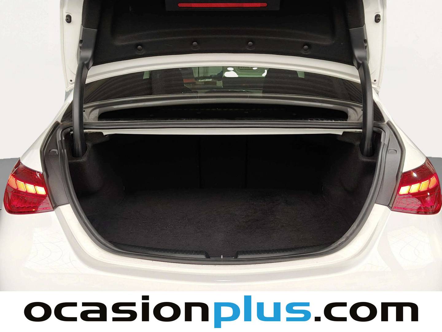 Foto asientos delanteros Mercedes Clase C Mercedes Clase C 300 de (313 CV) Pack AMG