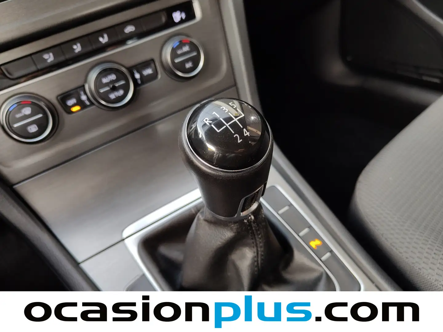 Foto Volkswagen Golf Volkswagen Golf Advance 1.6 TDI BMT (105 CV)