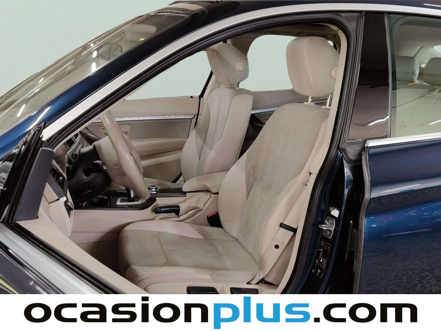 Foto asientos delanteros BMW Serie 3 BMW Serie 3 320i Gran Turismo (184 CV)