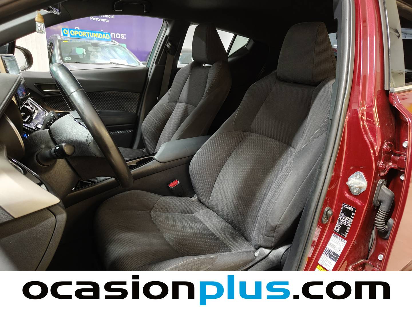 Foto asientos delanteros Toyota C-HR Toyota C-HR 1.8 125H Advance (122 CV)