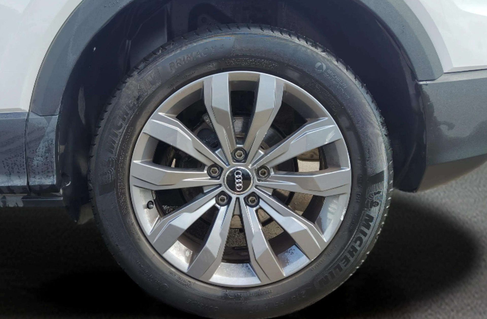 Audi Q2 30 TDI - foto 32