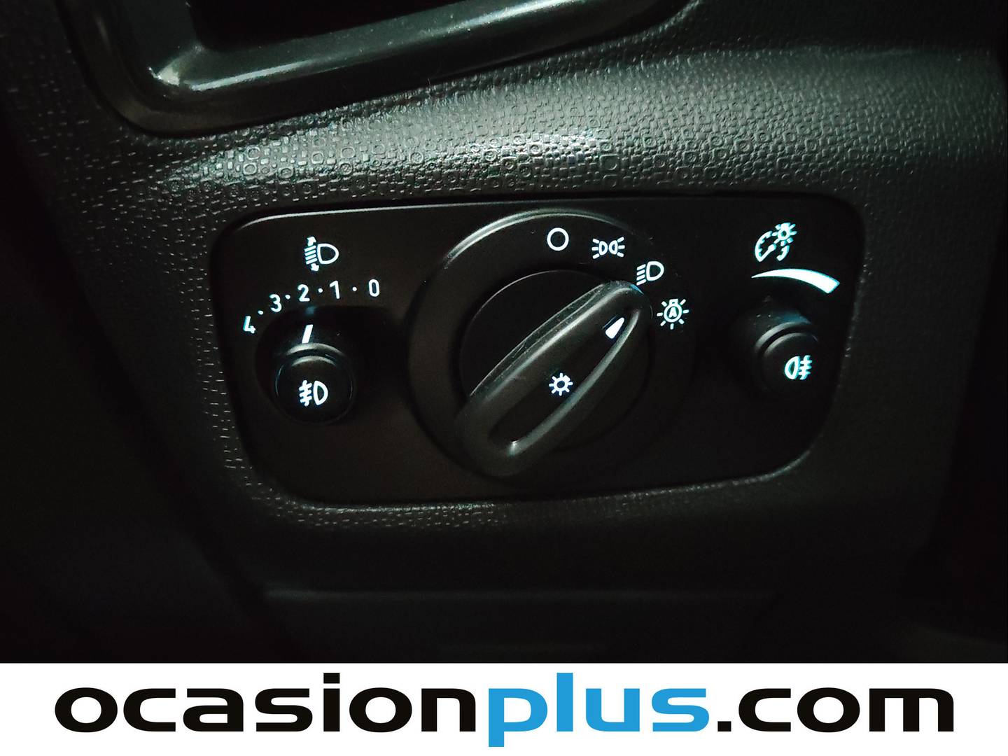 Equipamiento del Ford EcoSport Ford EcoSport 1.0 EcoBoost Titanium (125 CV)