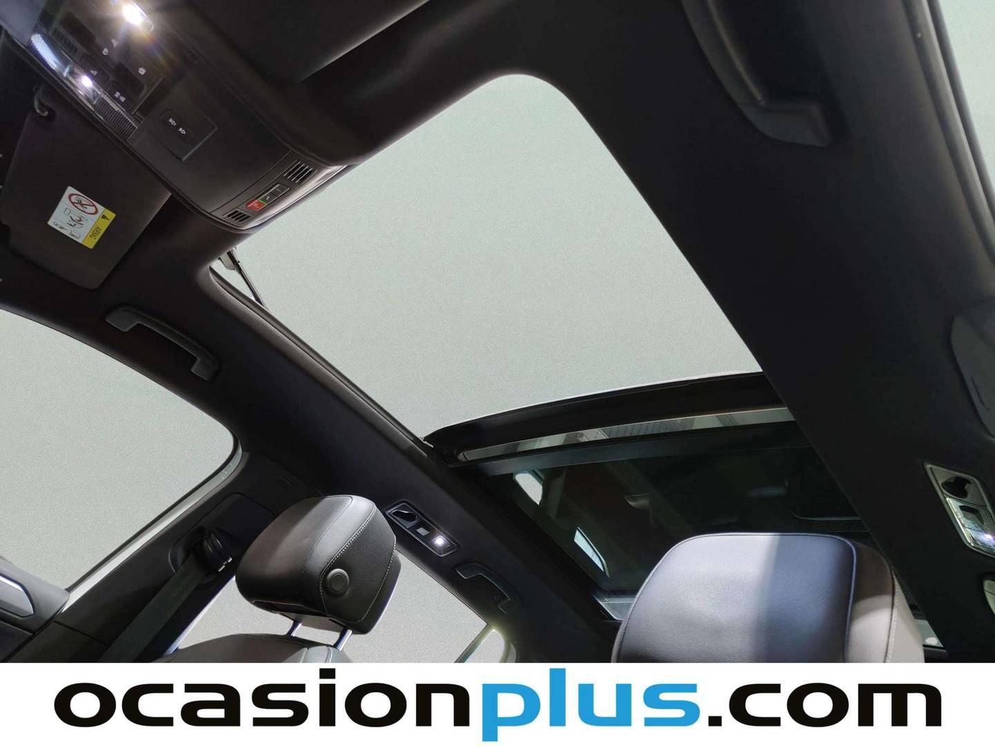 Equipamiento del Volkswagen Tiguan Volkswagen Tiguan Sport 2.0 TDI 4Motion Pack R-line (190 CV) DSG