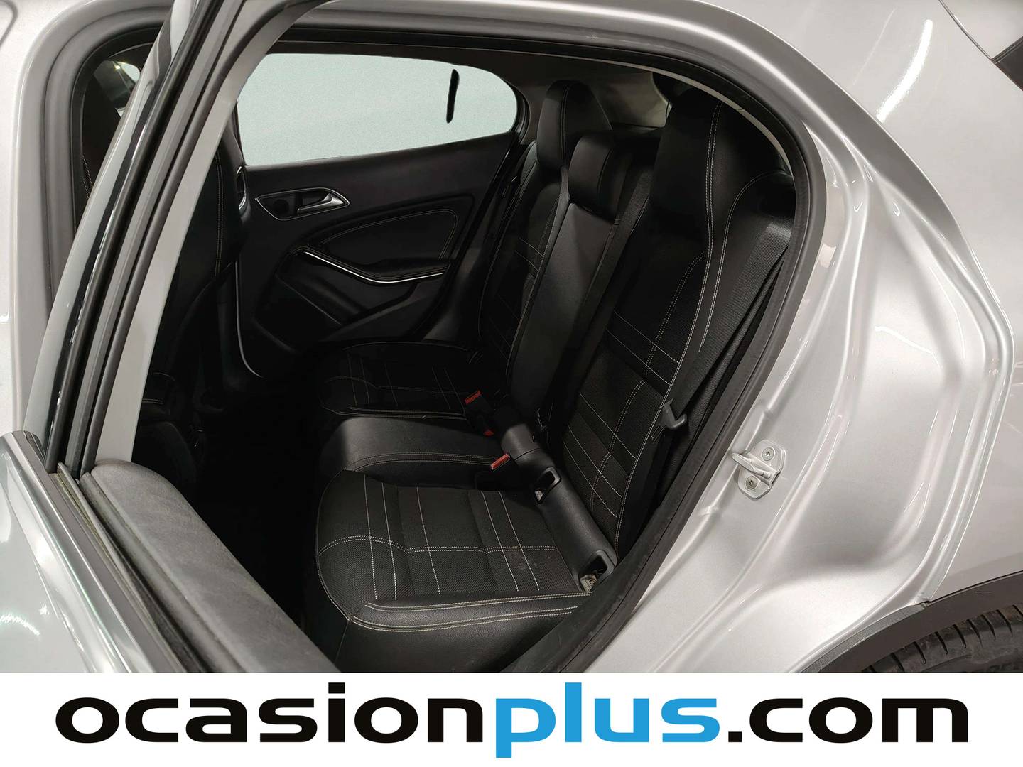 Foto asientos traseros Mercedes GLA Mercedes GLA GLA 220 d Style (177 CV)
