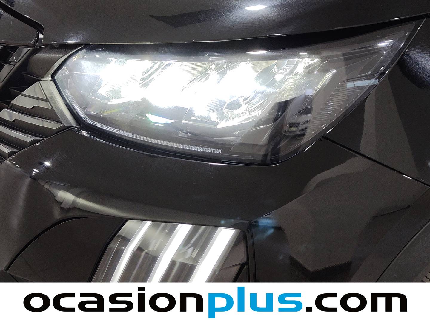 Extras del Peugeot 2008 Peugeot 2008 Allure Hybrid eDCS6 (145 CV)