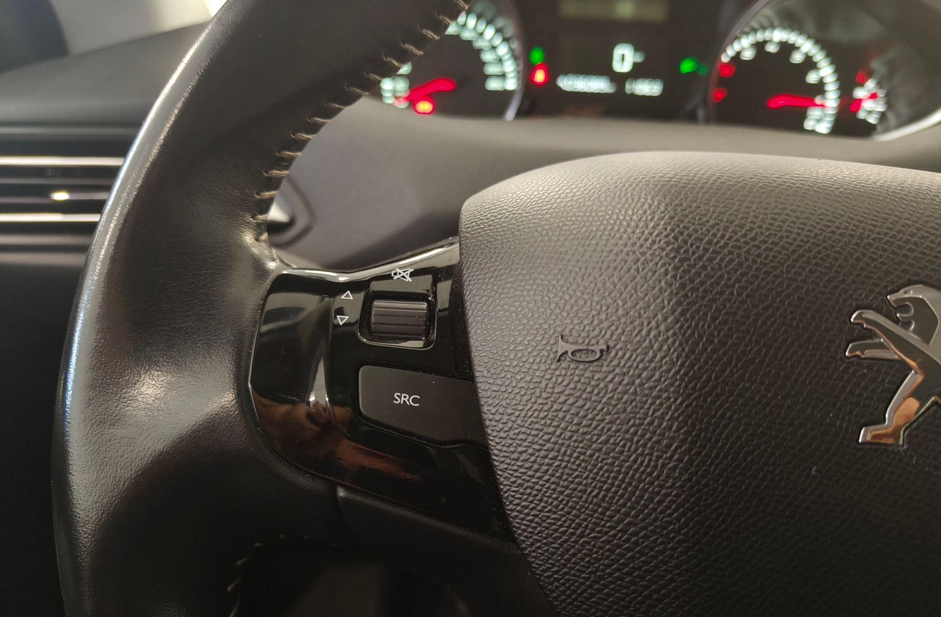 Peugeot 308 PureTech 110 Style - foto 25