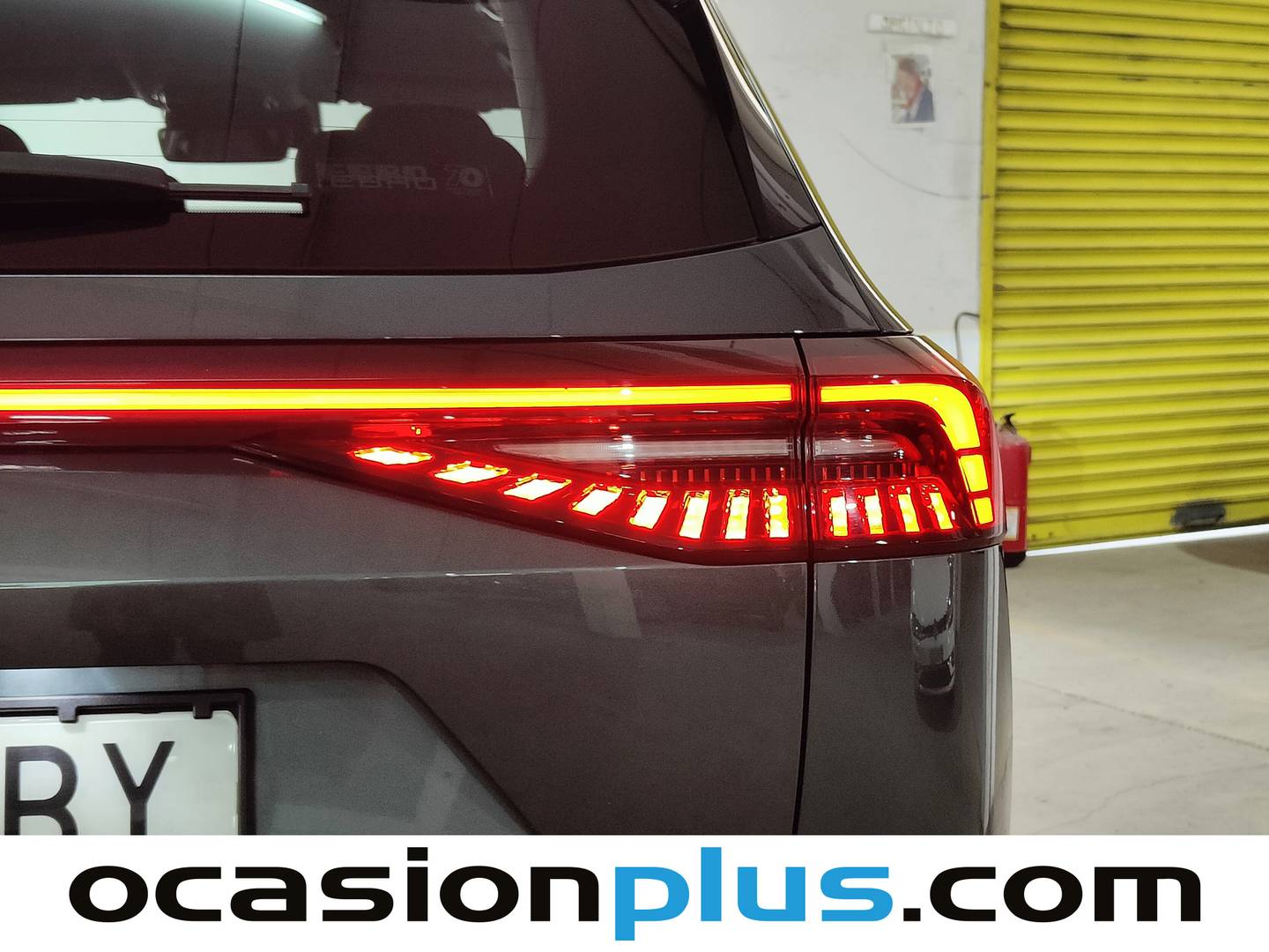 EBRO S800 EBRO S800 1.6 TGDI Premium DCT (147 CV) 7 Plazas gasolina