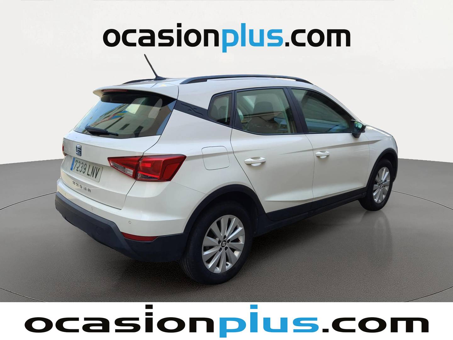 Foto trasera Seat Arona Seat Arona 1.0 TSI Style Go2 (110 CV) izquierda