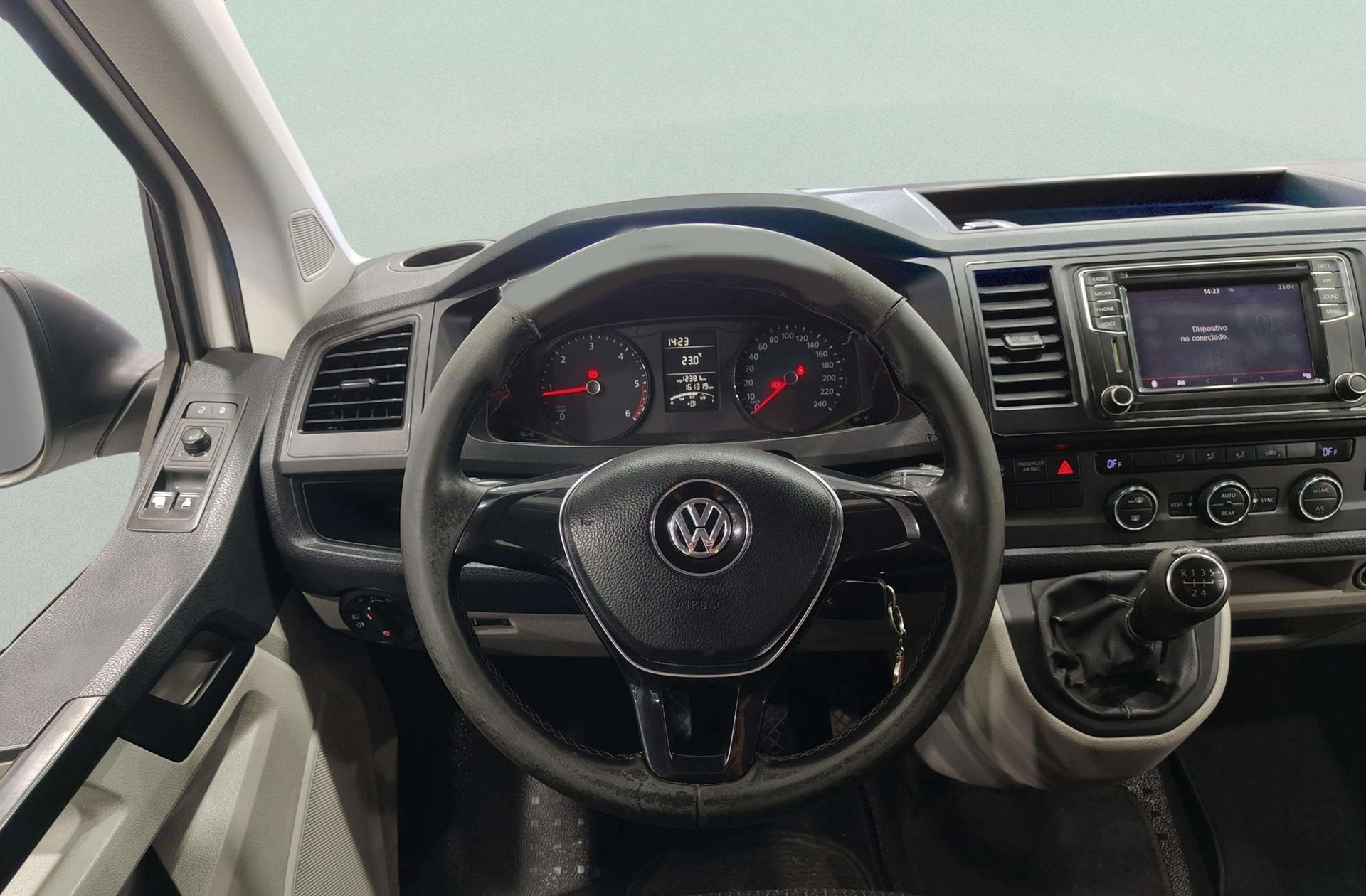 Volkswagen Caravelle Batalla Corta 2.0 TDI BMT 9 plazas - foto 18