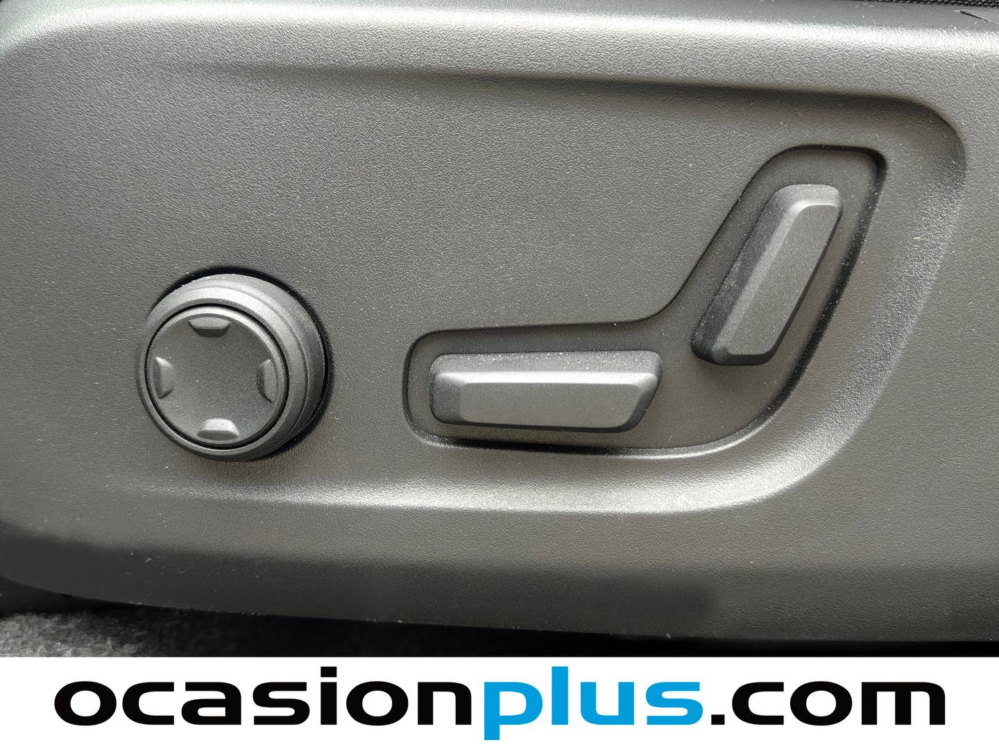 Volvo XC40 Volvo XC40 B3 Gasolina Mild hybrid Plus Dark Auto (163 CV) barato