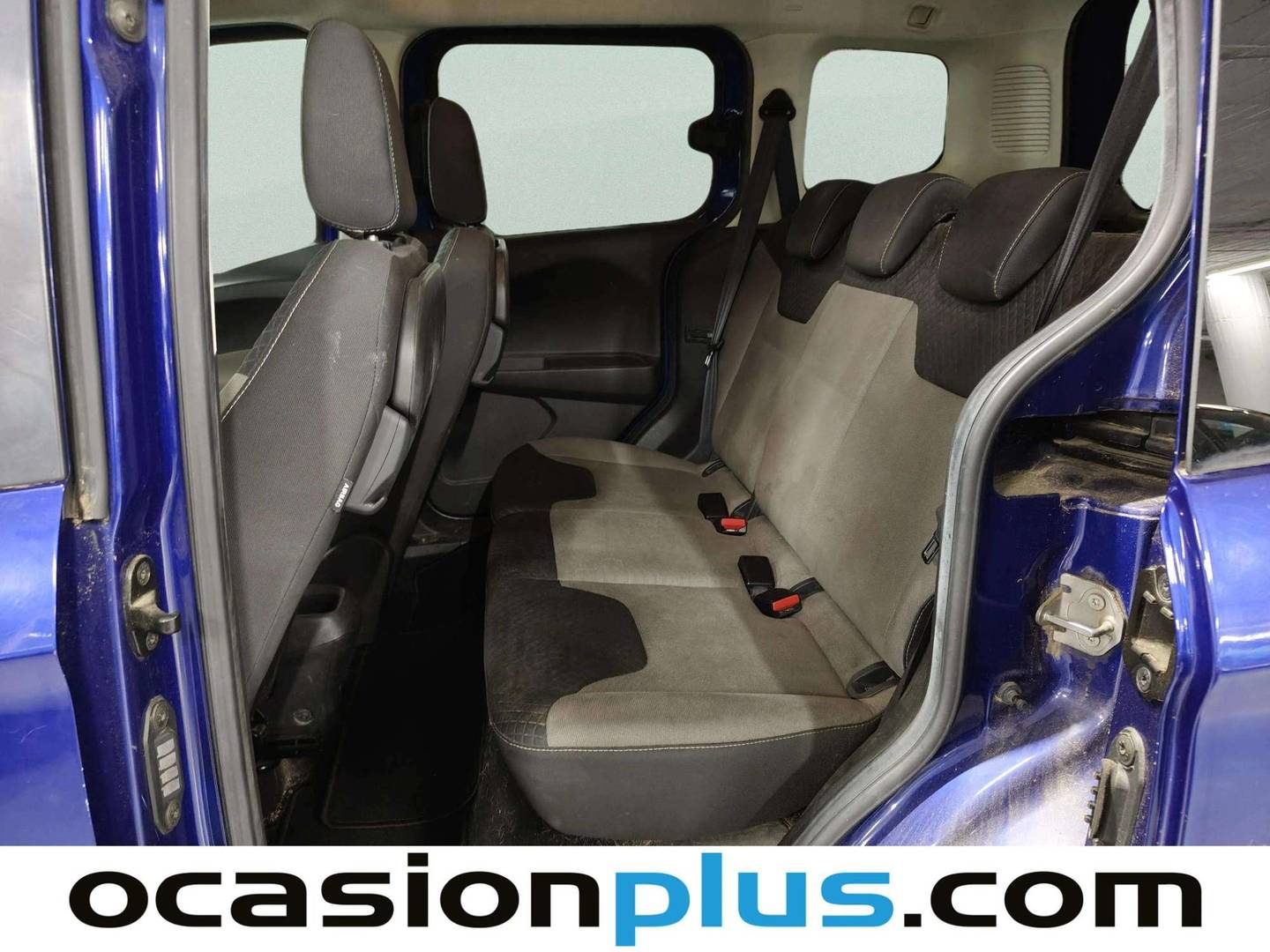 Foto asientos traseros Ford Tourneo Courier Ford Tourneo Courier 1.0 EcoBoost Trend (100 CV)