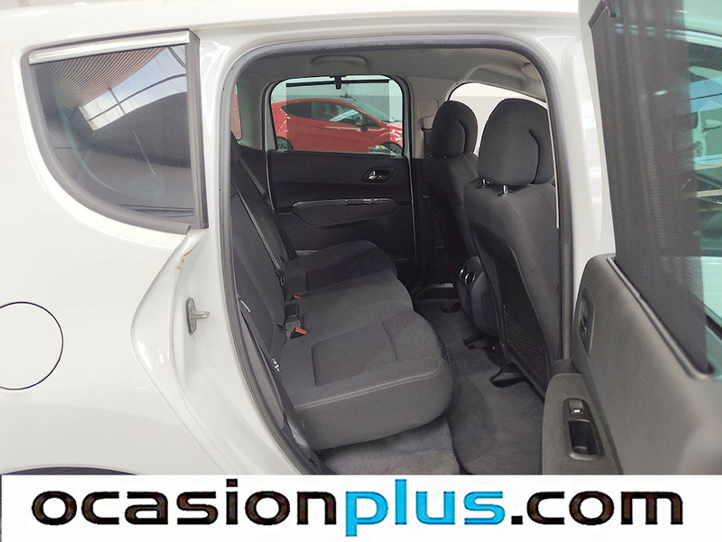 Foto Peugeot 3008 Peugeot 3008 1.6 BlueHDI FAP Style (120 CV)