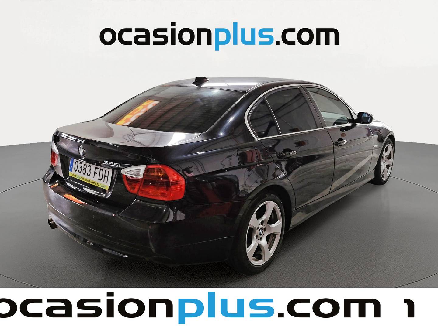Foto trasera BMW Serie 3 BMW Serie 3 325i (218 CV) derecha