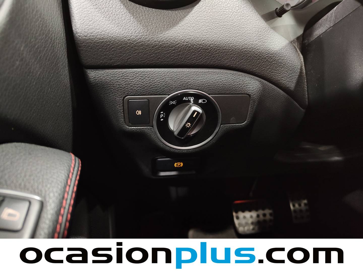 Foto Mercedes GLA Mercedes-Benz GLA 220 d AMG Line 4Matic (177 CV)