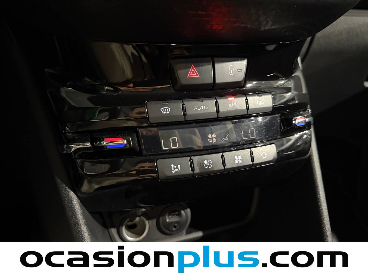 Acabados Peugeot 2008 Peugeot 2008 PureTech 110 S&S Allure EAT6 (110 CV)