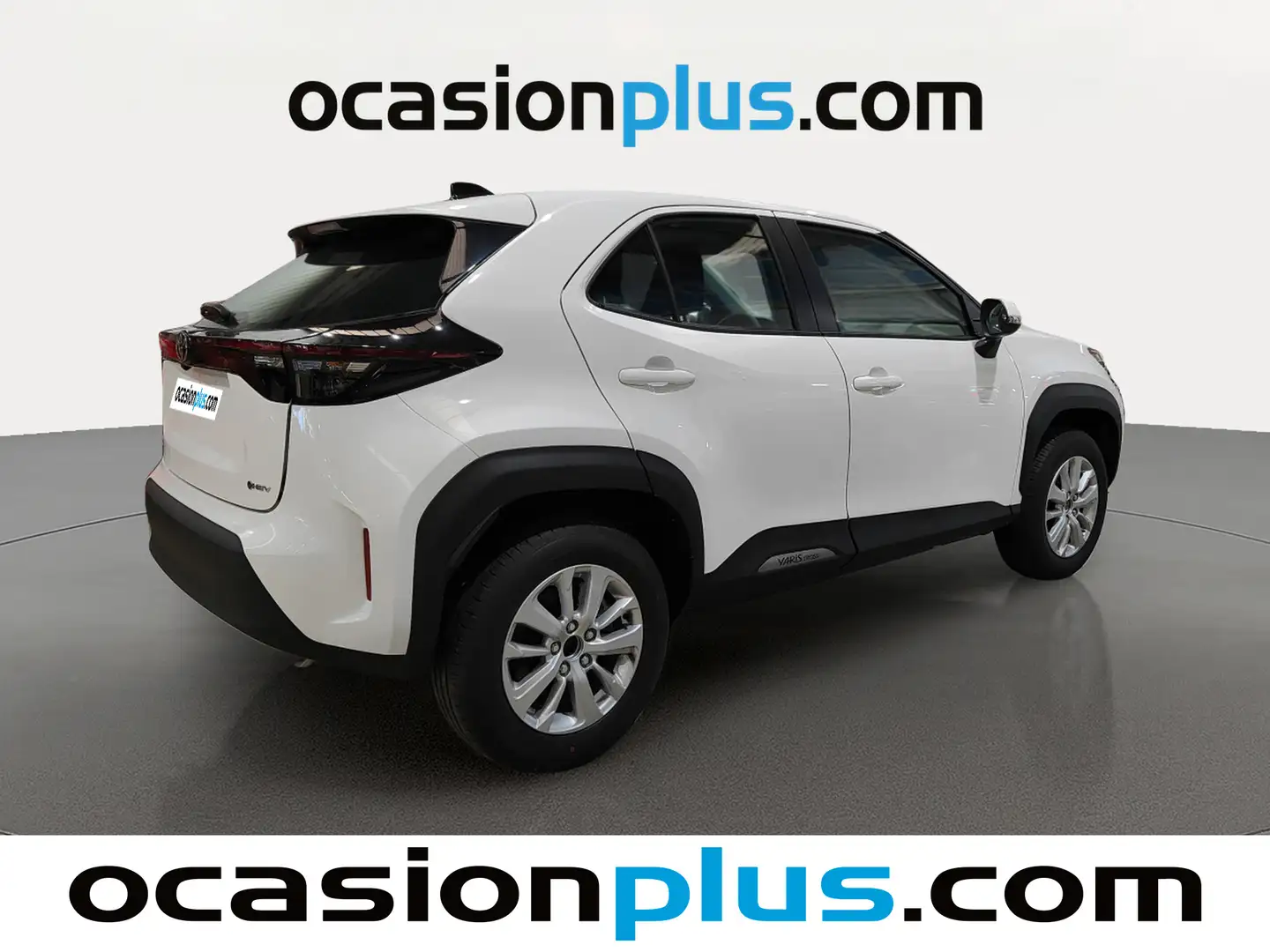 Foto Toyota Yaris Cross Toyota Yaris Cross 120H Business Plus (116 CV)